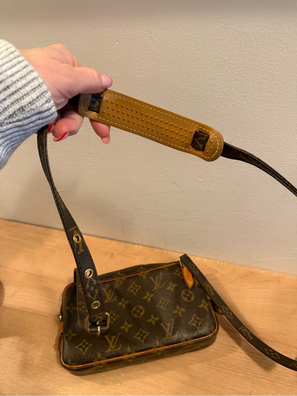 Authentic Louis Vuitton Monogram Pochette Marly Bandouliere Crossbody Bag - Picture 11 of 15